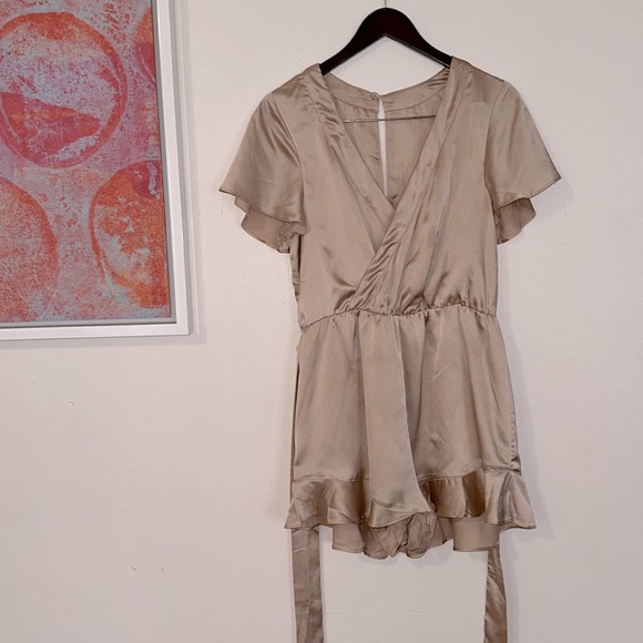 Show Me Your Mumu - Say I Do romper - large - champagne Luxe satin pajamas NWOT - Picture 9 of 16